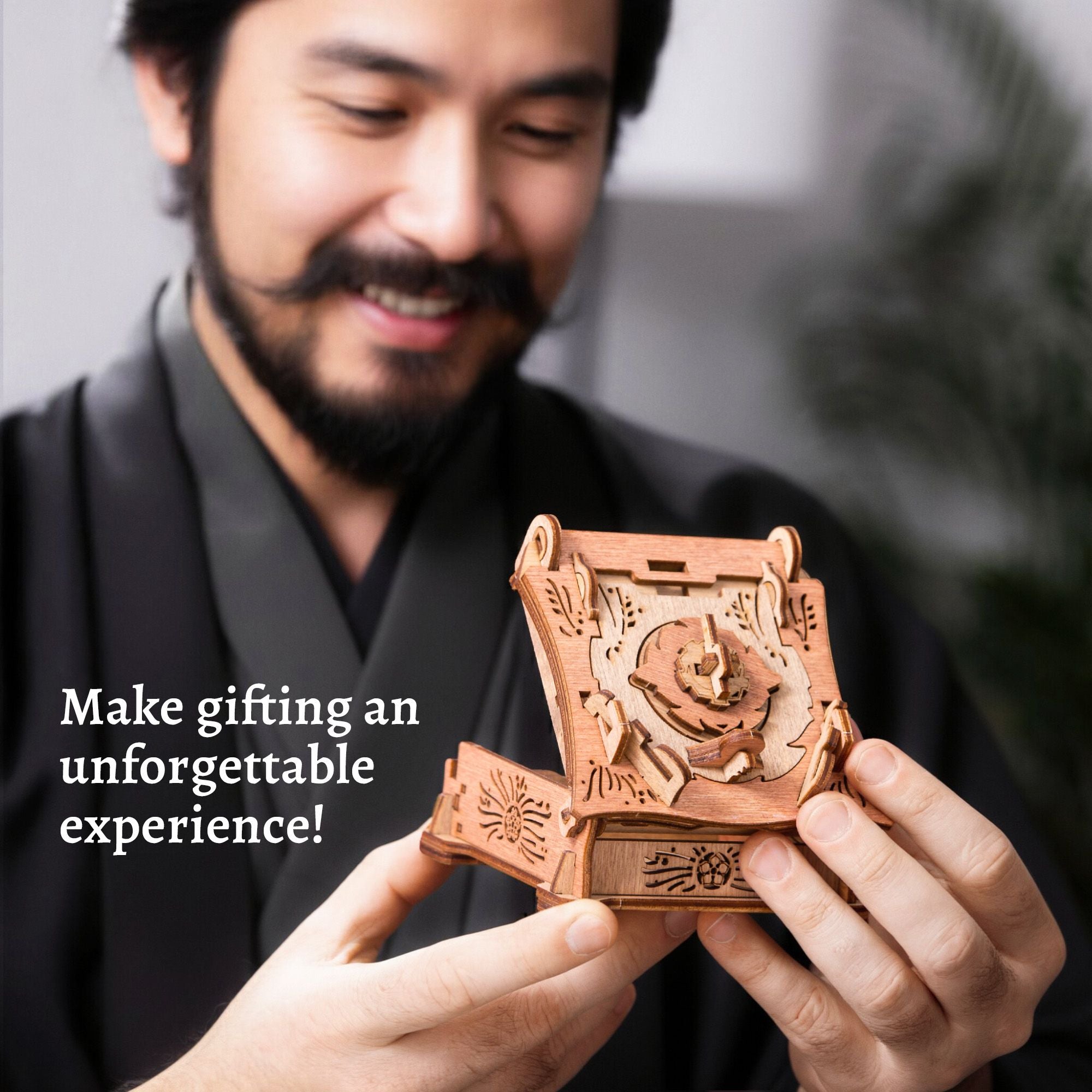 Samurai Box: Wooden Escape Room Gift Box | iDventure