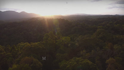 Cluepuzzle Pyramid of the Sun - Jigsaw puzzle box